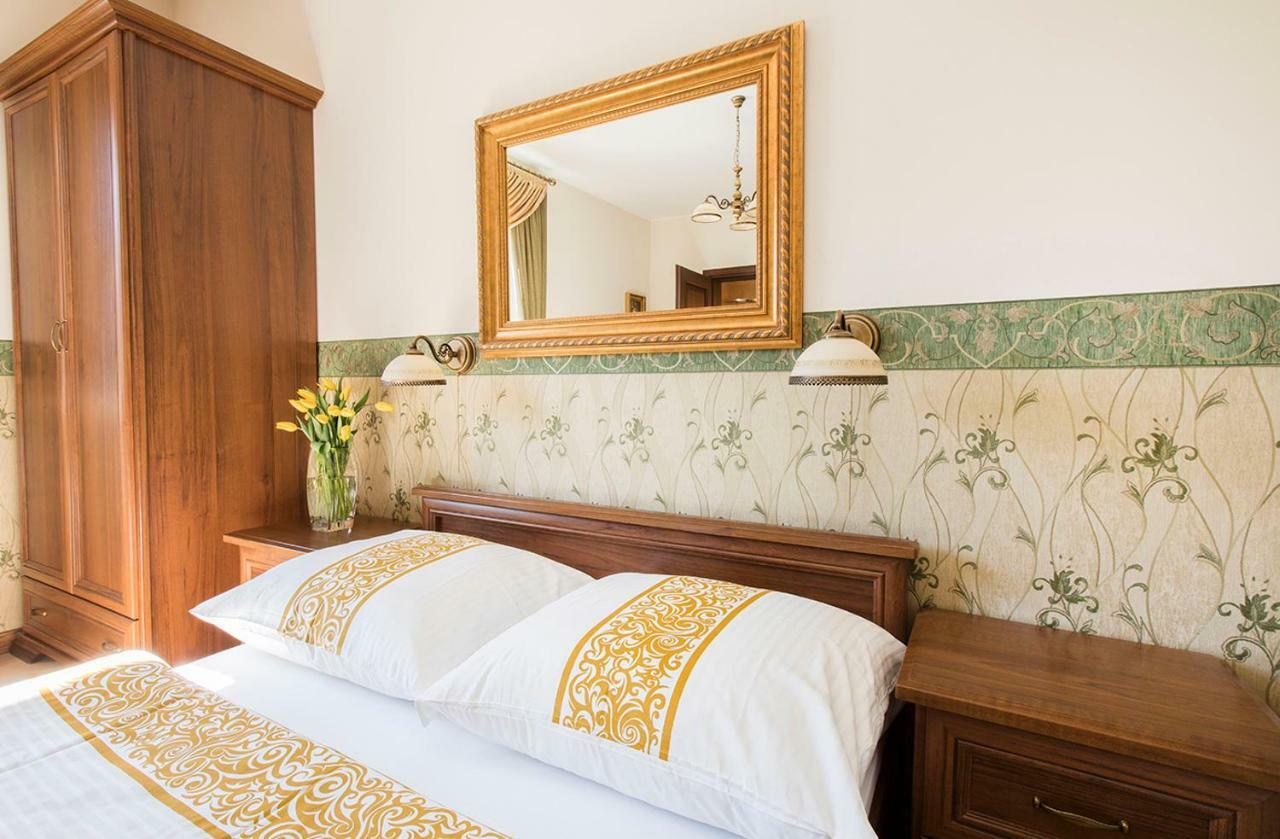 Bed and Breakfast Residenz Selena Ustka Esterno foto